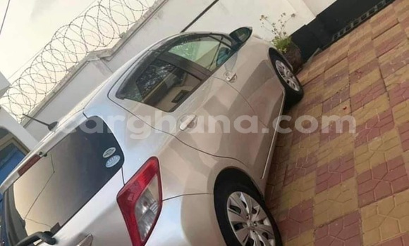 Ra Àlòkù Toyota Vitz Silver Ọkọ̀ in Accra ni Greater Accra Ra Àlòkù Toyota Vitz Silver Ọkọ̀ in Accra ni Greater Accra