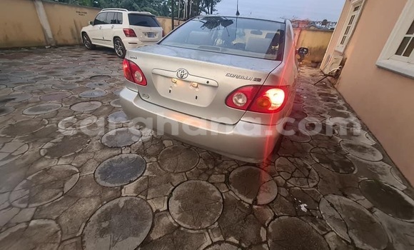 Sayi Na hannu Toyota Corolla Azurfa Mota in Accra a Greater Accra Sayi Na hannu Toyota Corolla Azurfa Mota in Accra a Greater Accra