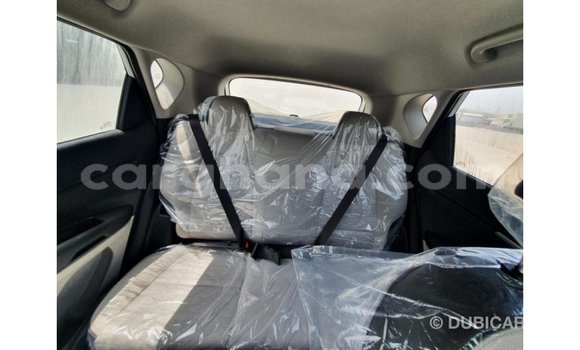 Sayi Imported Kia Rio White Mota in Import - Dubai a Ashanti Sayi Imported Kia Rio White Mota in Import - Dubai a Ashanti