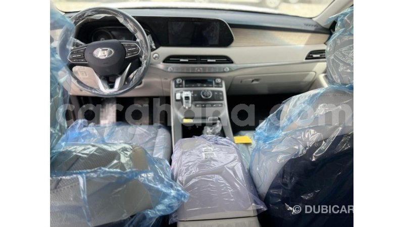 Big with watermark hyundai accent ashanti import dubai 44447