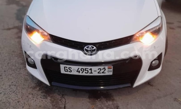 Buy Used Toyota Corolla White Car in Accra in Greater Accra