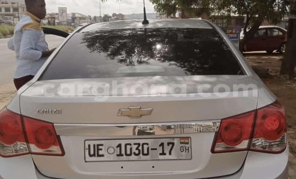 Sayi Na hannu Chevrolet Cruze Azurfa Mota in Accra a Greater Accra Sayi Na hannu Chevrolet Cruze Azurfa Mota in Accra a Greater Accra