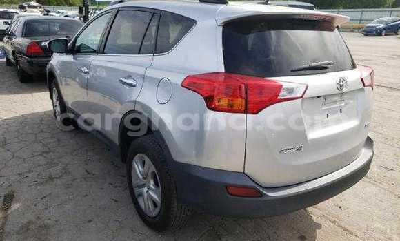 Sayi Na hannu Toyota RAV4 Azurfa Mota in Accra a Greater Accra Sayi Na hannu Toyota RAV4 Azurfa Mota in Accra a Greater Accra