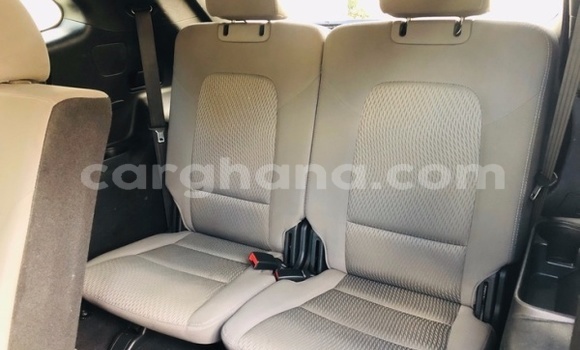 Ra Àlòkù Hyundai Santa Fe Black Ọkọ̀ in Ile–iṣẹ Gusu ni Aarin Ra Àlòkù Hyundai Santa Fe Black Ọkọ̀ in Ile–iṣẹ Gusu ni Aarin