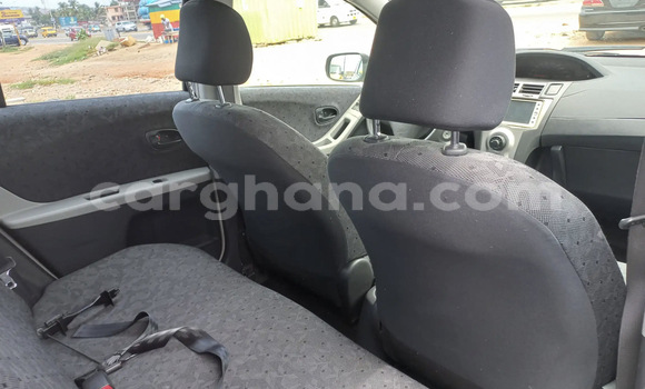 Ra Àlòkù Toyota Vitz Silver Ọkọ̀ in Accra ni Greater Accra Ra Àlòkù Toyota Vitz Silver Ọkọ̀ in Accra ni Greater Accra
