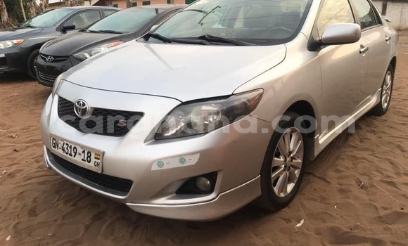 Sayi Na hannu Toyota Corolla Azurfa Mota in Accra a Greater Accra Sayi Na hannu Toyota Corolla Azurfa Mota in Accra a Greater Accra