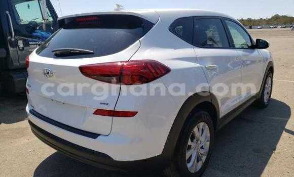 Sayi Na hannu Hyundai Tucson White Mota in Accra a Greater Accra Sayi Na hannu Hyundai Tucson White Mota in Accra a Greater Accra