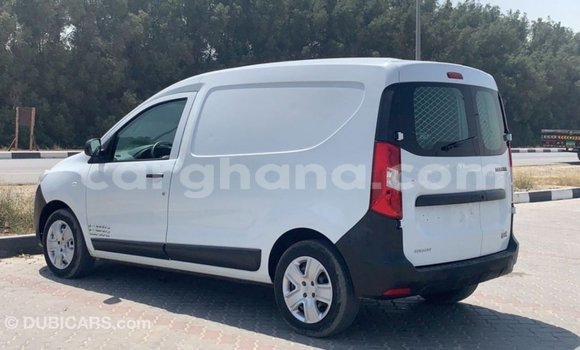 Ra Imported Renault 19 funfun Ọkọ̀ in Import - Dubai ni Ashanti Ra Imported Renault 19 funfun Ọkọ̀ in Import - Dubai ni Ashanti