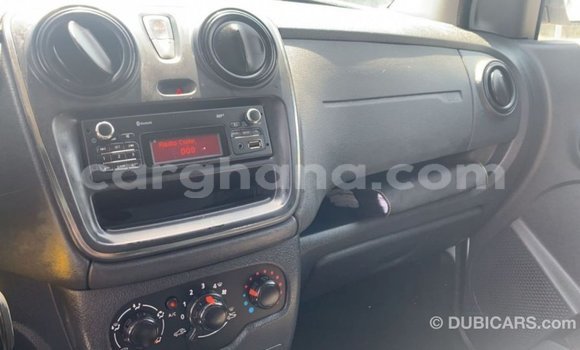 Ra Imported Renault 19 funfun Ọkọ̀ in Import - Dubai ni Ashanti Ra Imported Renault 19 funfun Ọkọ̀ in Import - Dubai ni Ashanti