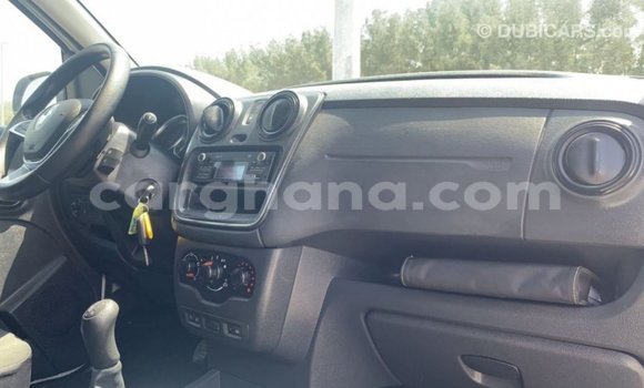 Ra Imported Renault 19 funfun Ọkọ̀ in Import - Dubai ni Ashanti Ra Imported Renault 19 funfun Ọkọ̀ in Import - Dubai ni Ashanti