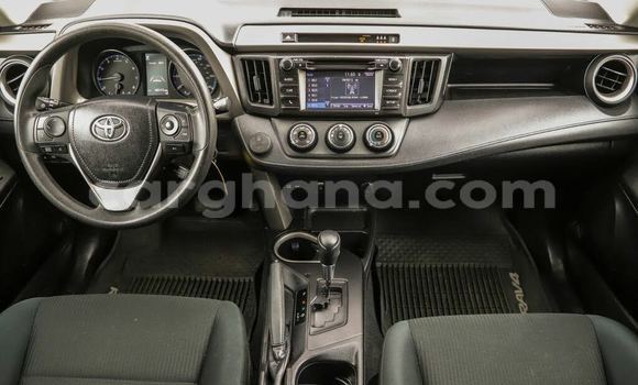 Sayi Imported Toyota RAV4 White Mota in Accra a Greater Accra Sayi Imported Toyota RAV4 White Mota in Accra a Greater Accra