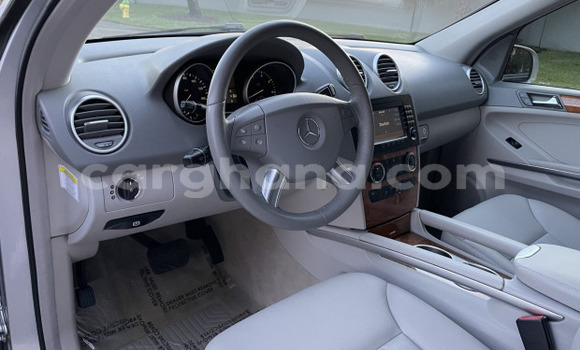 Sayi Imported Mercedes-Benz C-Classe Azurfa Mota in Accra a Greater Accra Sayi Imported Mercedes-Benz C-Classe Azurfa Mota in Accra a Greater Accra