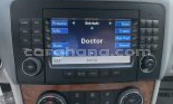 Sayi Imported Mercedes-Benz C-Classe Azurfa Mota in Accra a Greater Accra Sayi Imported Mercedes-Benz C-Classe Azurfa Mota in Accra a Greater Accra