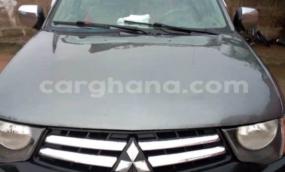 Buy Used Mitsubishi L200 Black Car in Accra in Greater Accra