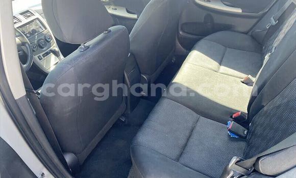 Sayi Imported Toyota Corolla Azurfa Mota in Ada a Gabas Sayi Imported Toyota Corolla Azurfa Mota in Ada a Gabas