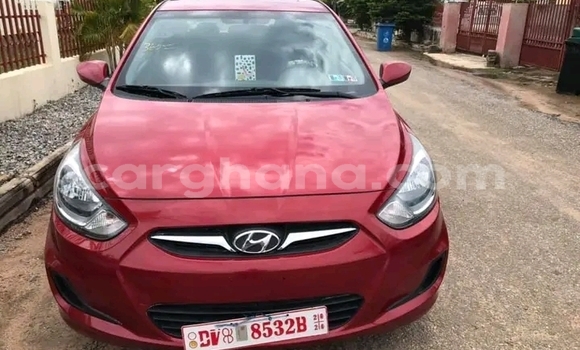 Ra Àlòkù Hyundai Accent Red Ọkọ̀ in Accra ni Greater Accra Ra Àlòkù Hyundai Accent Red Ọkọ̀ in Accra ni Greater Accra