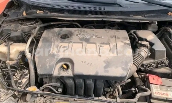 Sayi Na hannu Toyota Corolla Azurfa Mota in Accra a Greater Accra Sayi Na hannu Toyota Corolla Azurfa Mota in Accra a Greater Accra