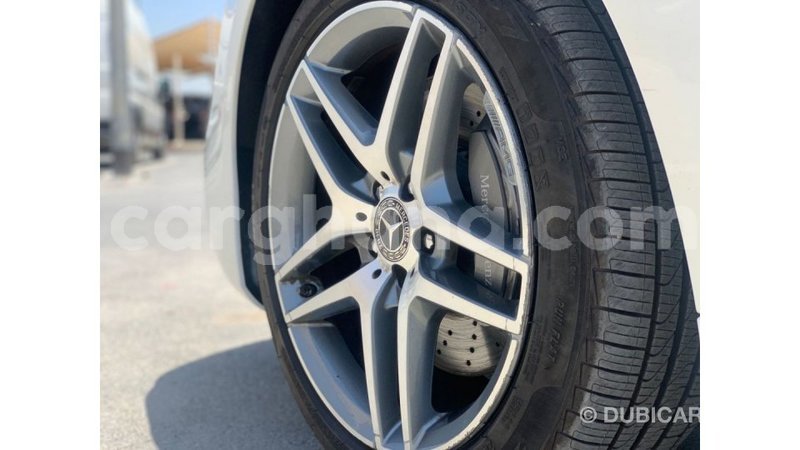 Big with watermark mercedes benz a200 ashanti import dubai 44556