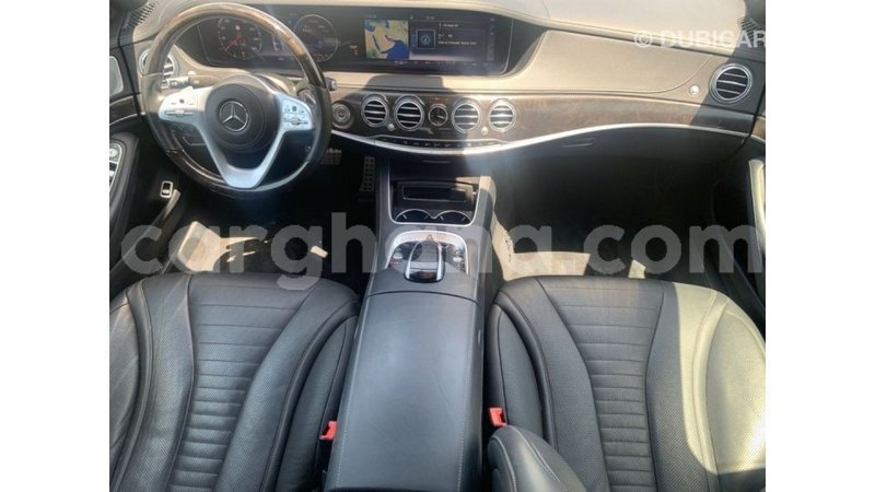 Big with watermark mercedes benz a200 ashanti import dubai 44556