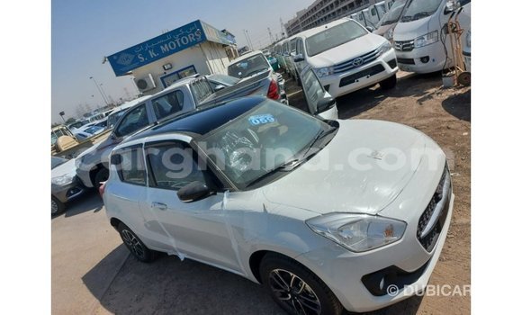 Sayi Imported Suzuki Swift White Mota in Import - Dubai a Ashanti Sayi Imported Suzuki Swift White Mota in Import - Dubai a Ashanti