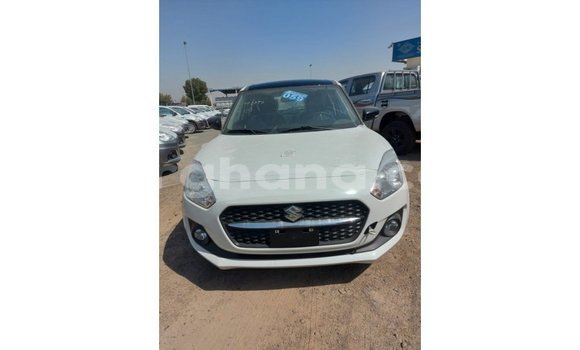 Sayi Imported Suzuki Swift White Mota in Import - Dubai a Ashanti Sayi Imported Suzuki Swift White Mota in Import - Dubai a Ashanti