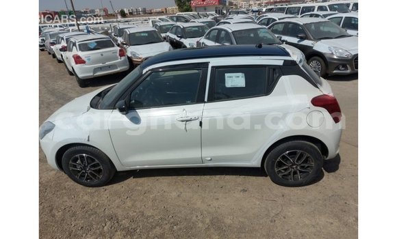 Sayi Imported Suzuki Swift White Mota in Import - Dubai a Ashanti Sayi Imported Suzuki Swift White Mota in Import - Dubai a Ashanti