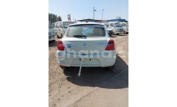 Sayi Imported Suzuki Swift White Mota in Import - Dubai a Ashanti Sayi Imported Suzuki Swift White Mota in Import - Dubai a Ashanti