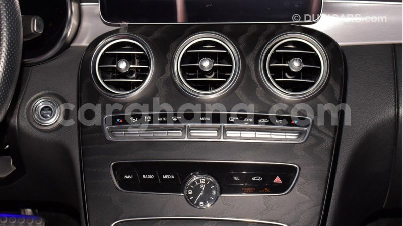 Big with watermark mercedes benz a200 ashanti import dubai 44558