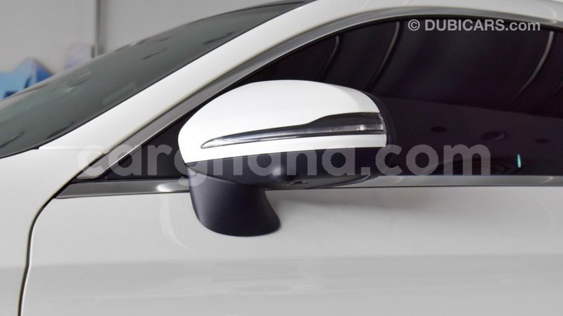 Big with watermark mercedes benz a200 ashanti import dubai 44558