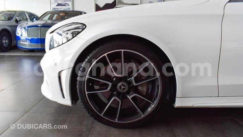 Big with watermark mercedes benz a200 ashanti import dubai 44558