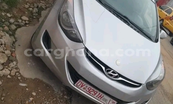 Sayi Na hannu Hyundai Elantra Azurfa Mota in Accra a Greater Accra