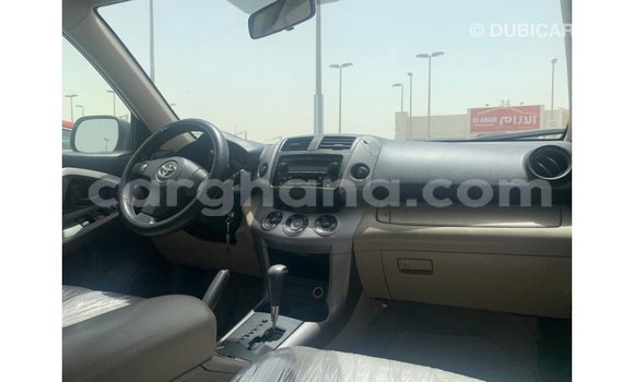 Ra Imported Toyota 4Runner funfun Ọkọ̀ in Import - Dubai ni Ashanti Ra Imported Toyota 4Runner funfun Ọkọ̀ in Import - Dubai ni Ashanti
