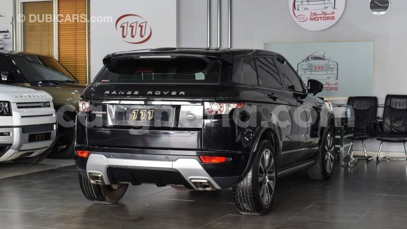 Big with watermark land rover range rover ashanti import dubai 44599