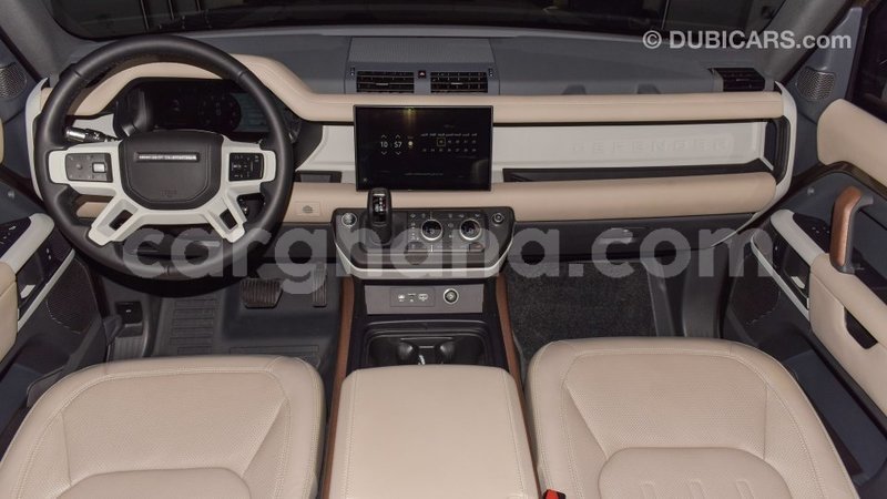 Big with watermark land rover defender ashanti import dubai 44600