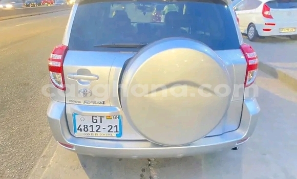 Sayi Na hannu Toyota RAV4 Sauran Mota in Accra a Greater Accra Sayi Na hannu Toyota RAV4 Sauran Mota in Accra a Greater Accra