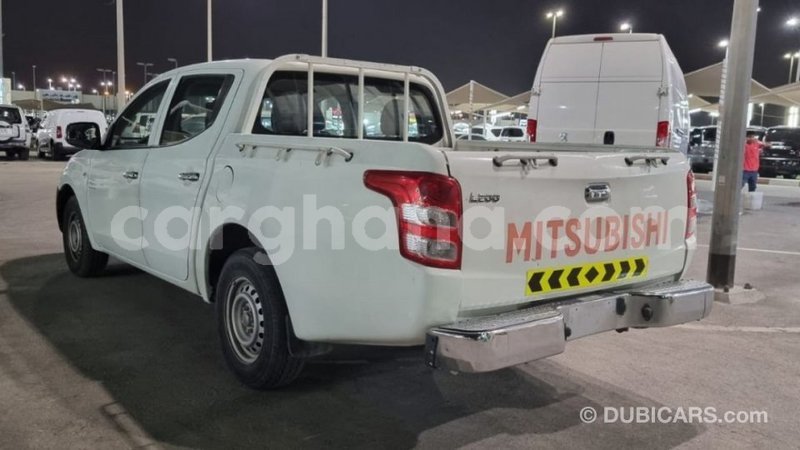 Big with watermark mitsubishi l200 ashanti import dubai 44656