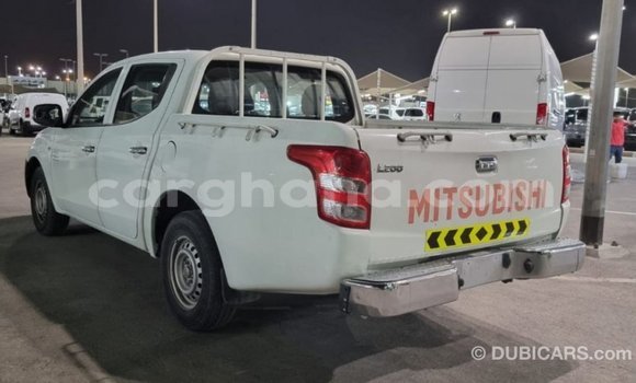 Sayi Imported Mitsubishi L200 White Mota in Import - Dubai a Ashanti Sayi Imported Mitsubishi L200 White Mota in Import - Dubai a Ashanti