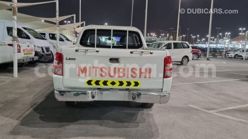 Big with watermark mitsubishi l200 ashanti import dubai 44656