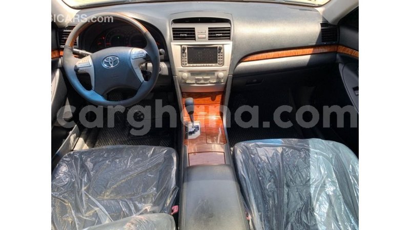 Big with watermark toyota camry ashanti import dubai 44657