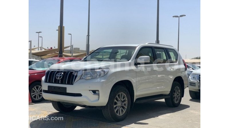 Big with watermark toyota prado ashanti import dubai 44658