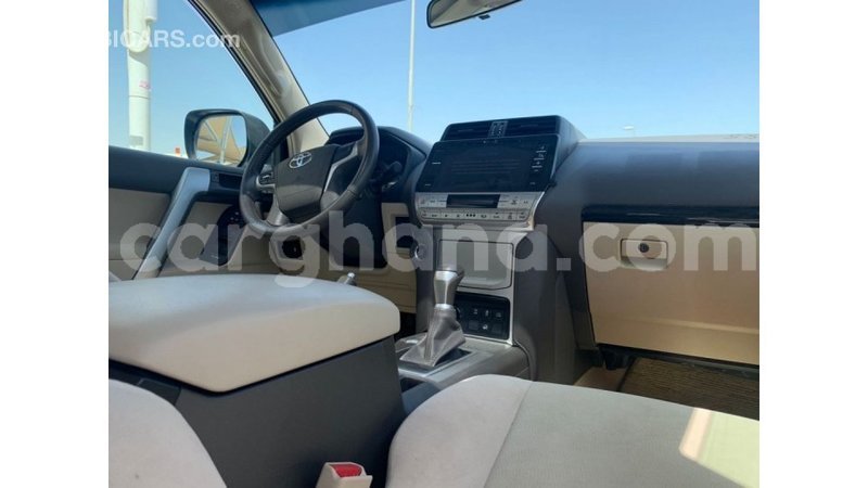 Big with watermark toyota prado ashanti import dubai 44658