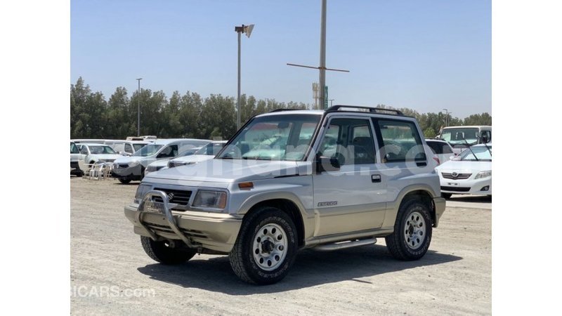 Big with watermark suzuki vitara ashanti import dubai 44660