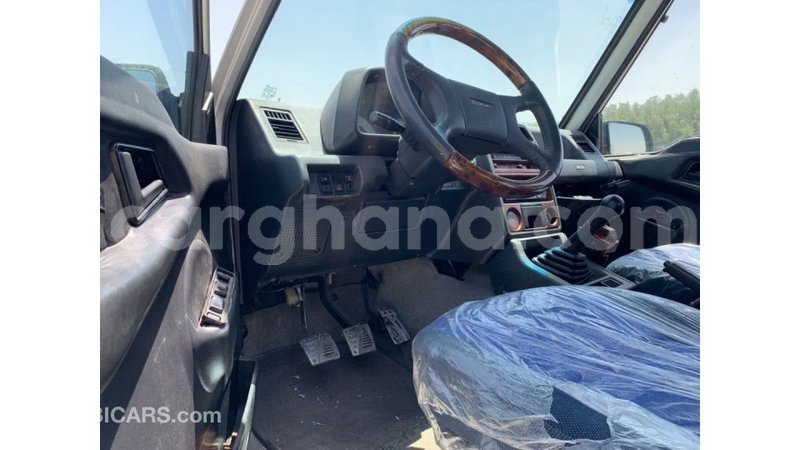 Big with watermark suzuki vitara ashanti import dubai 44660