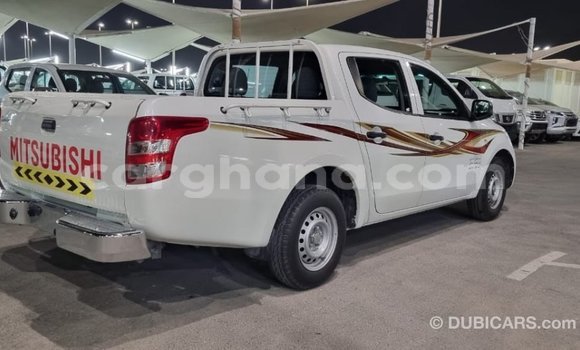 Ra Imported Mitsubishi L200 funfun Ọkọ̀ in Import - Dubai ni Ashanti Ra Imported Mitsubishi L200 funfun Ọkọ̀ in Import - Dubai ni Ashanti