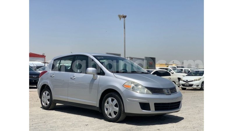 Big with watermark nissan versa ashanti import dubai 44662