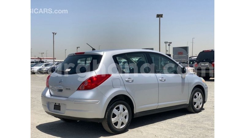 Big with watermark nissan versa ashanti import dubai 44662