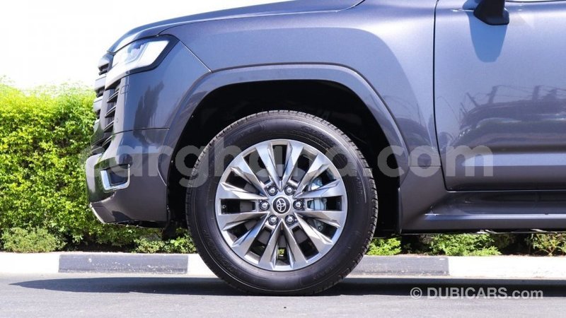 Big with watermark toyota land cruiser ashanti import dubai 44663