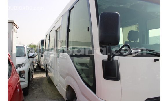 Buy Import Toyota Coaster White Car in Import - Dubai in Ashanti Buy Import Toyota Coaster White Car in Import - Dubai in Ashanti