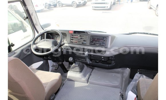 Buy Import Toyota Coaster White Car in Import - Dubai in Ashanti Buy Import Toyota Coaster White Car in Import - Dubai in Ashanti