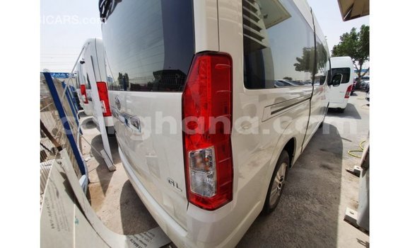 Buy Import Toyota Hiace White Car in Import - Dubai in Ashanti Buy Import Toyota Hiace White Car in Import - Dubai in Ashanti